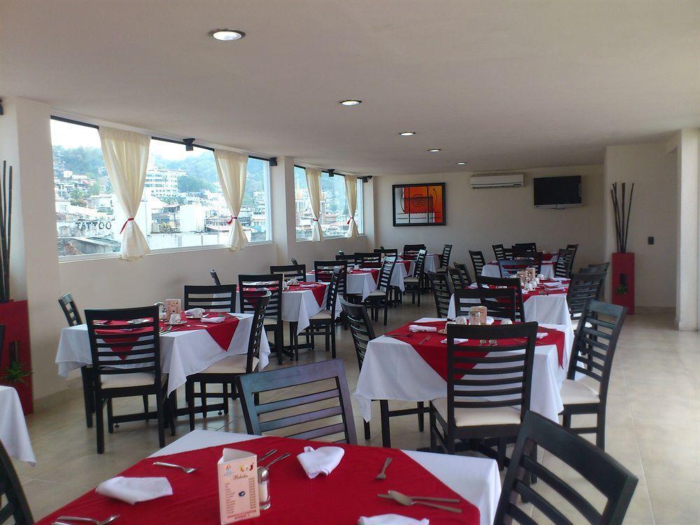 Hotel Portonovo Plaza Malecon Puerto Vallarta Exterior photo